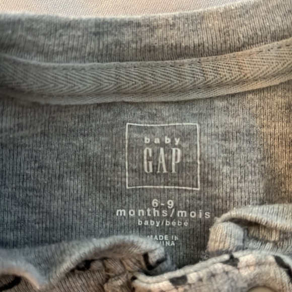 Baby Gap Halloween Sleeper - Picture 2 of 4